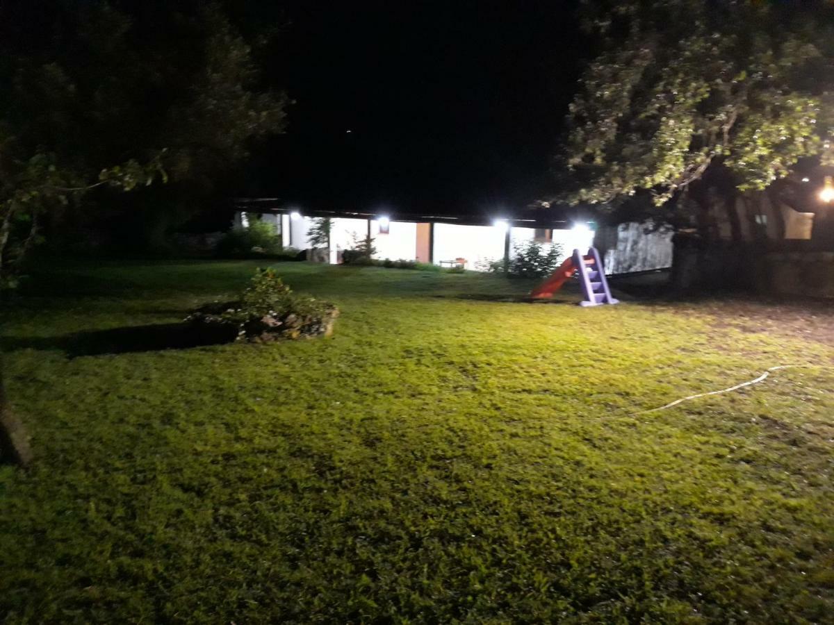 Agriturismo Su Pirastru Sa Castanza Exterior foto